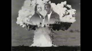 Kris Kross - Da Bomb ft. Da Brat(Album Version)