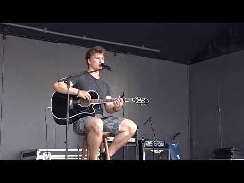 Nico Grund  Live @Cologne Pride 2017 – Leave