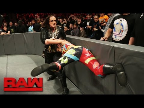 Bayley vs. Nia Jax - No Disqualification Match: Raw, March 20, 2017