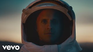 Musik-Video-Miniaturansicht zu Help Songtext von Milow