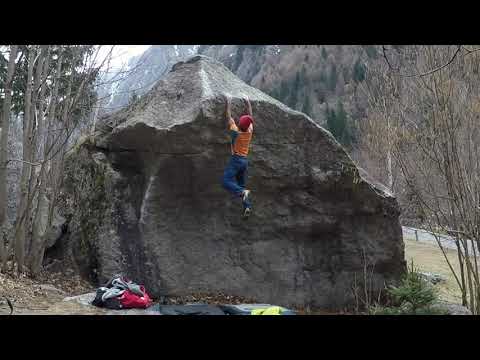 Il Francese di Destra, 7a+. Val di Mello