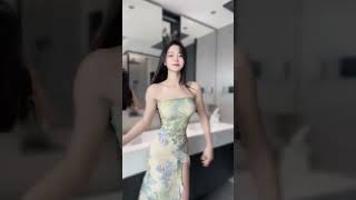 beautiful Chinese girls 24101621 #舞蹈 #美女 #Dance #yoga #tiktok #Bikini