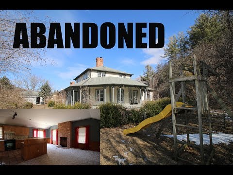 Exploring Abandoned Ranch Style Mansion With Library Den