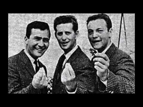 Ivy Three - Yogi  (NEW STEREO VERSION)(1960)(US #8)