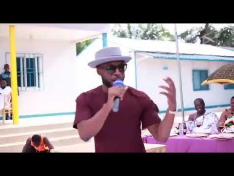 Lil zig surprises his biggest fan at her wedding