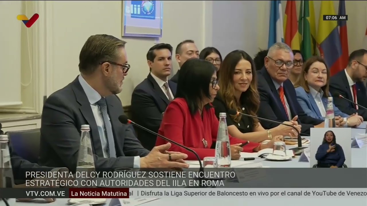 Delcy Rodríguez con director de la FAO, QU Dongyu
