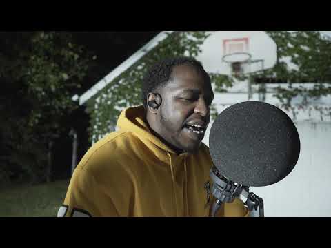 CHICKENS TALK LAP x LIZZLE