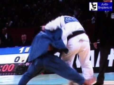 Judo 2009 Paris: Awano (JPN) - Meseguer (FRA) [-73kg].