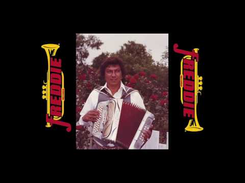 GILBERTO PEREZ - DULCES BESOS (1982 ORIGINAL SONG)