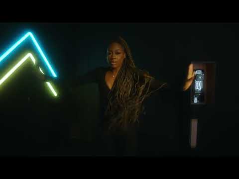 Meulo - Trop Loin Official Video (Feat. Ismotal)