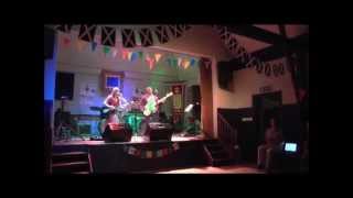 preview picture of video '06 Heid Kicked - Milton Balgoni & the Balgoni Boys, Westyfest, Arisaig Scotland 21/06/14'
