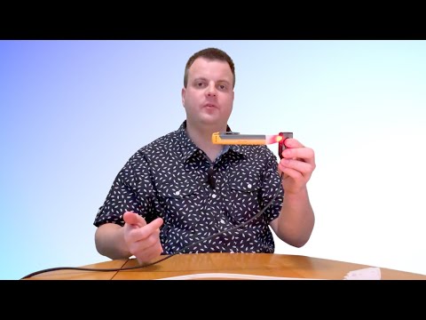 Fluke VoltAlert Live Demo – Easiest Way to Detect AC Voltage (90–1000V)