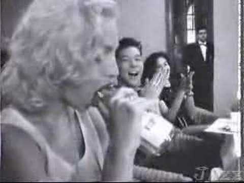 Madonna swallows Evian bottle