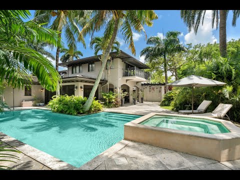 5077 N Bay Rd, Miami Beach, FL 33140, USA