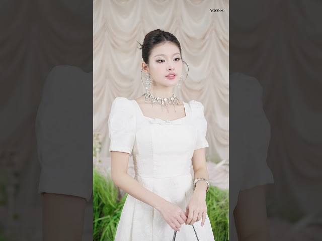 NDT10X618 - Đầm tơ thêu hoa hồng