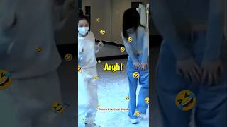 Download lagu Mijoo was hit on the butt by Jinjoo (chaotic sisters) mp3