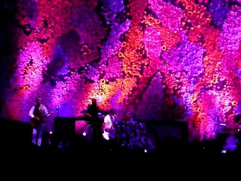 MIKA Imaginarium Tour 2010 - Hong Kong ~ My Interpretation