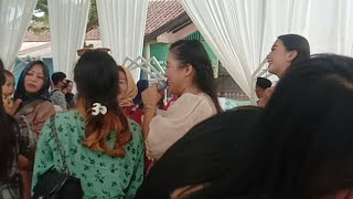 Download lagu Live Salaki Batur mp3