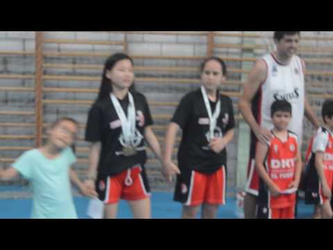 Las CAMPEONAS DE ANDALUCÍA visitan nuestra ESCUELA.