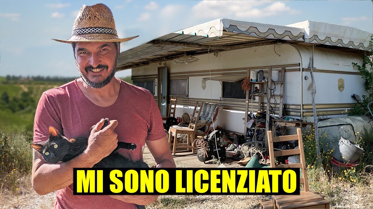 L'EX BANCARIO che VIVE IN ROULOTTE da 4 ANNI - thepillow