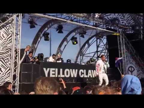 Yellow Claw playing new Tracks (Dirtcaps Collab) @ Kingsday Festival, Amsterdam