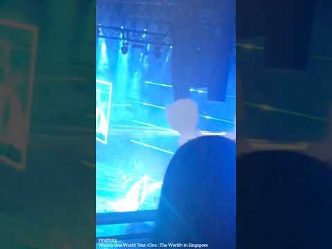 180713 Wanna One World Tour One : The World in Singapore- Boomerang