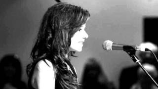 Elena Jamieson singing Wild Horses (cover)