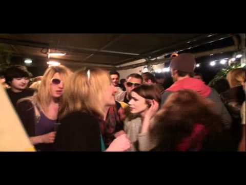 MINIVAL @ MO Town Aberdeen 2009