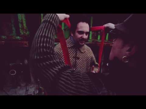 CARICHE ESPLOSIVE - SHAMANO (MAKING VIDEO)