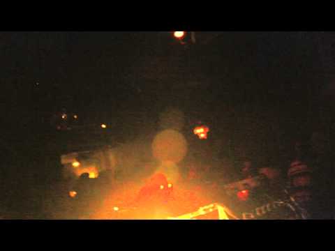 Leggo Violence Posse - Nice Up The Session #2 - Convida Jurassic Soundsystem - Papa Neggo Pon Di Mic