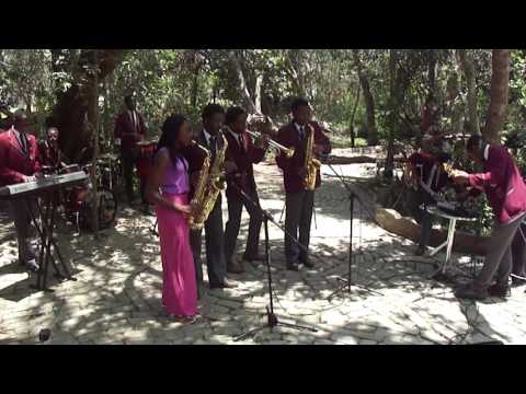 Bradley Sibiya and The Prince Edward Jazz Band going through sound check, 3 December 2016