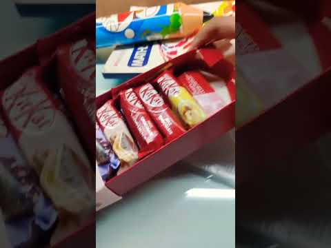ASMR unboxing nestlé kit kat senses many deserts 12 pieces picture was not accurate