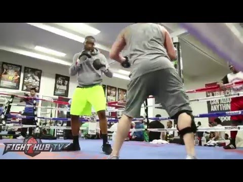 J'Leon Love puts in work ahead of his bout on April 1st on Broner vs. Theophane fight