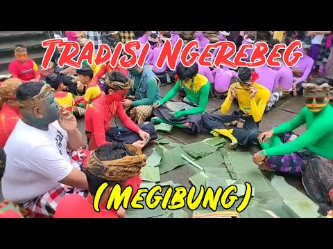 Persiapan Tradisi Ngerebeg (Megibung) di Pura Duurbingin Desa Adat Tegalalang, Gianyar