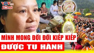 Ngày cuối chiêm bái Xá lợi Phật ở Yên Tử: Phật tử trực trào nước mắt khi kết tràng hoa cúng Phật