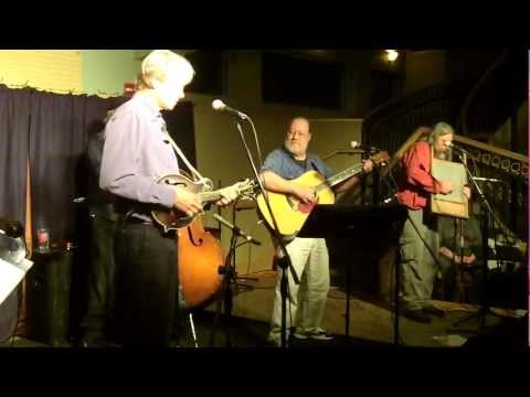 246 Piper Road String Band - Mad Toast Live!