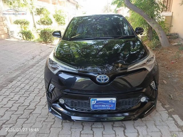 Toyota C-HR G-LED 2016 for Sale