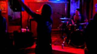casting the first stone - the red jumpsuit apparatus live in middleburg