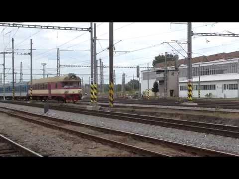 Motorová souprava 954.219 | 043.001 | 843.019 se vrací ze zkušební jízdy