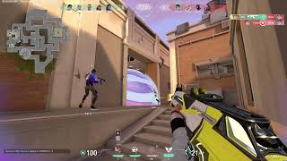 Spotlight Clip