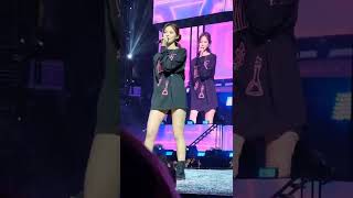 Download lagu Tzuyu Signal mp3 Download lagu Tzuyu Signal mp3