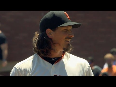 7/26/17: Giants edge the Pirates in a 2-1 victory