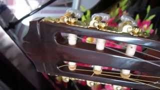 Video thumbnail for Clp Dan Guitar Yamaha CG 150CA by PIANO Long Quân