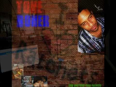 Tone Boner Ft. Lil Throwdown(Young Money)-Do Dat
