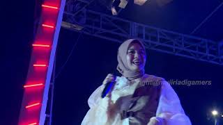 Download lagu SALMA SALSABIL - Menghargai Kata Rindu (Live Version) mp3