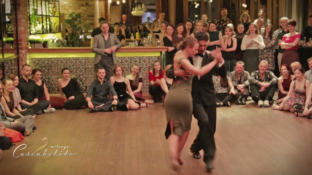 Aneta Orlik & Angel Martin - Milonga Cascabelito (4/5)