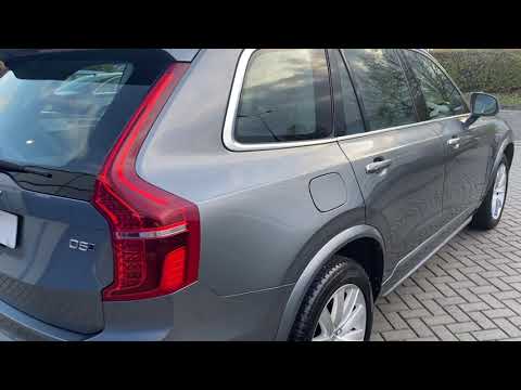 VOLVO XC90 Momentum