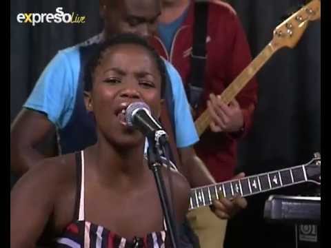 Freshlyground 'Fire is Low' live on eXpresso