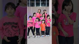 Download lagu TIA MONIKA TREND TERBARU YANG VIRAL mp3