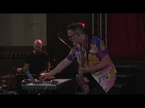 THORSTEN QUAESCHNING behind closed doors with... SHAWN CROWDER & MARKUS REUTER - TEASER